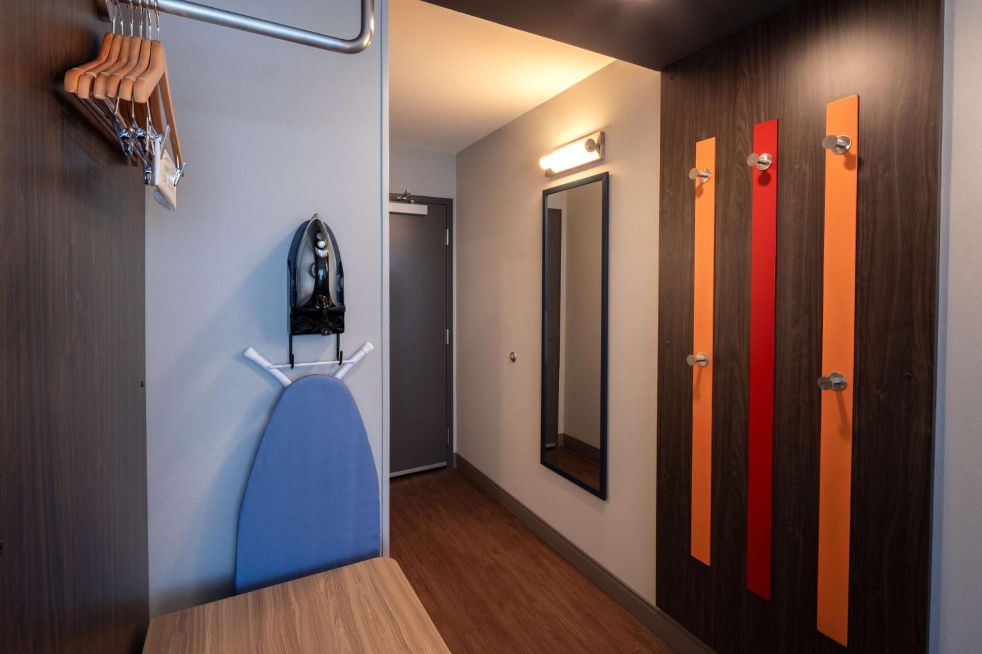 Tru By Hilton Yakima Airport Hotell Exteriör bild