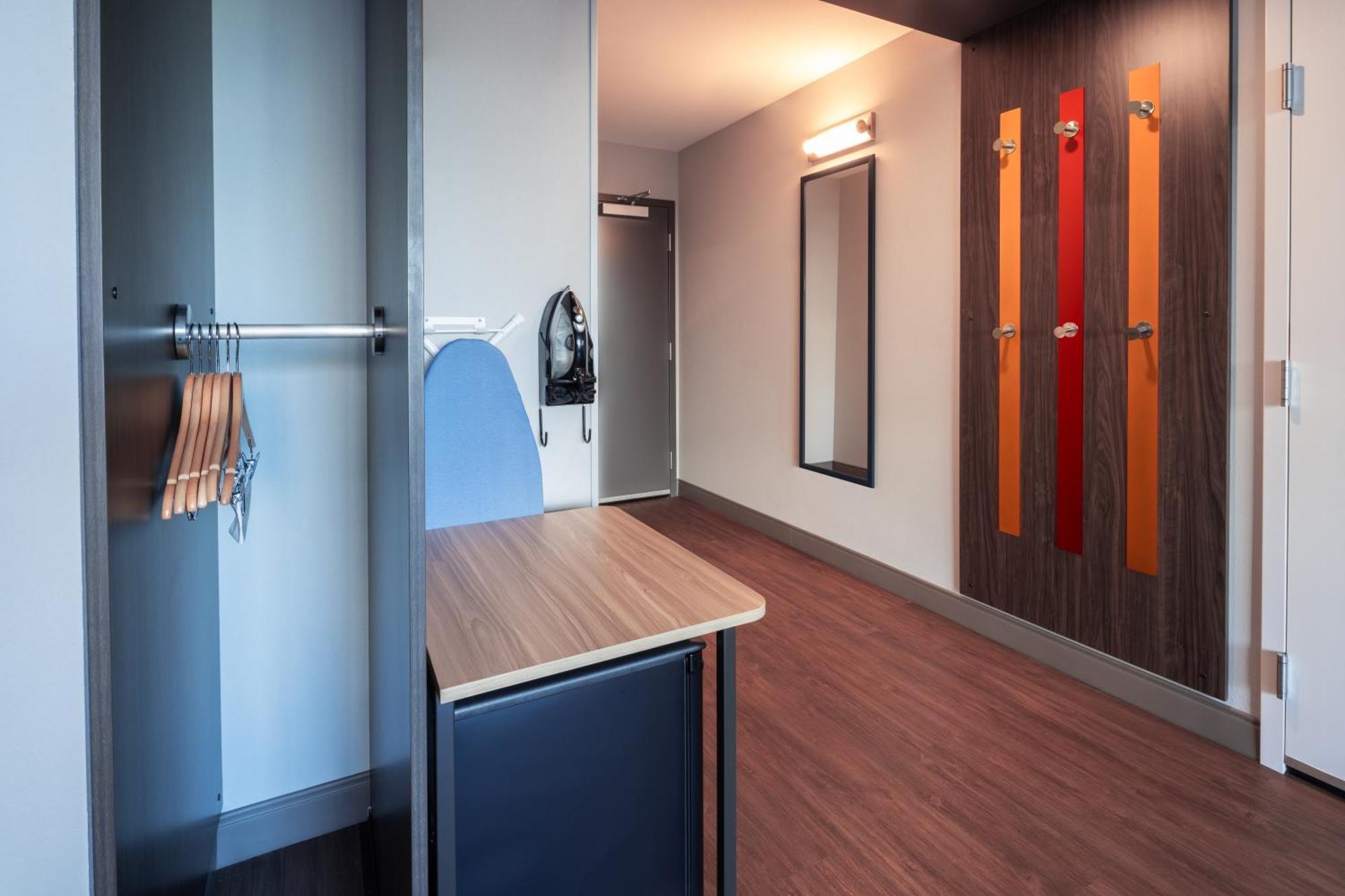 Tru By Hilton Yakima Airport Hotell Exteriör bild