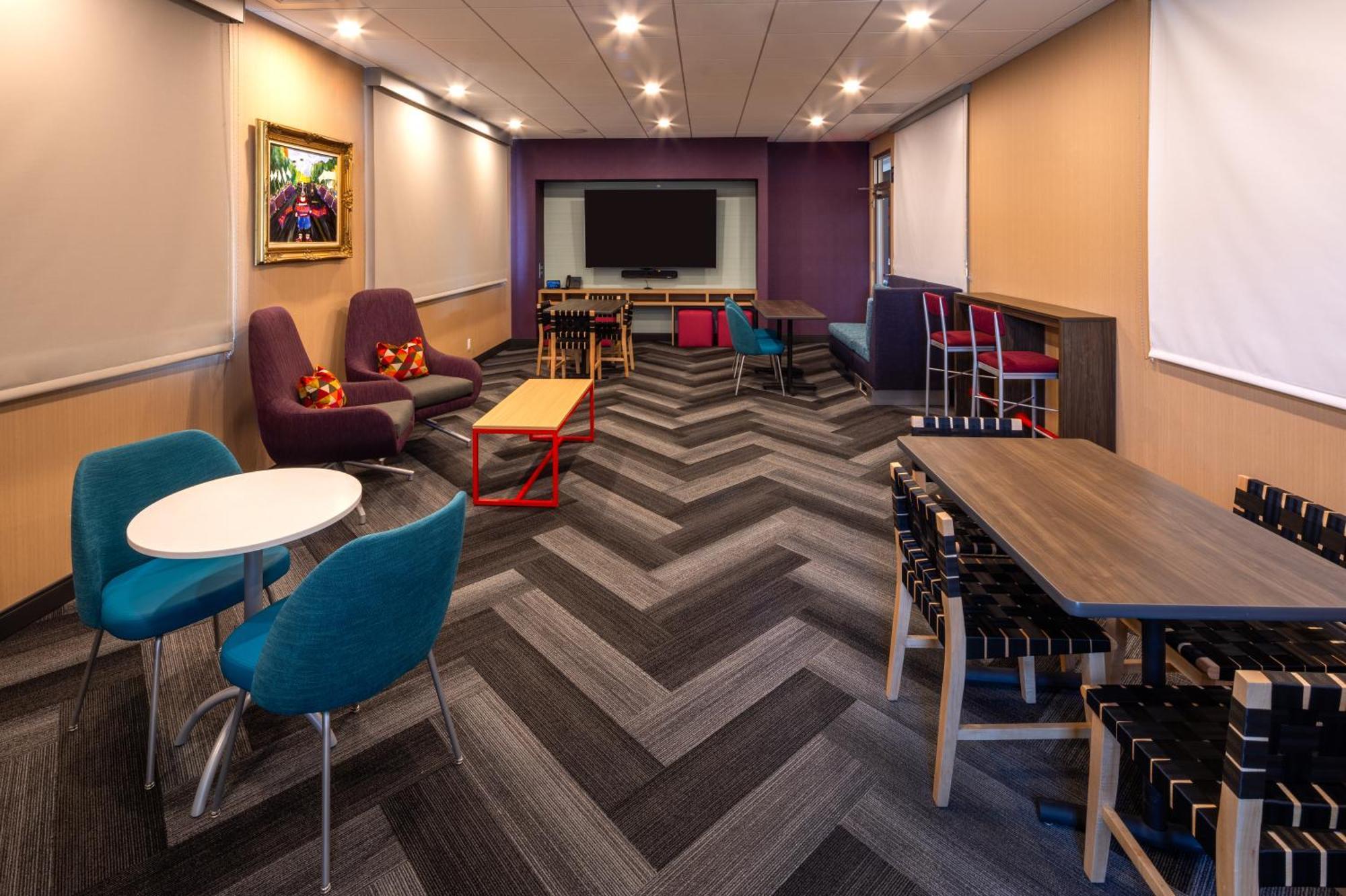 Tru By Hilton Yakima Airport Hotell Exteriör bild