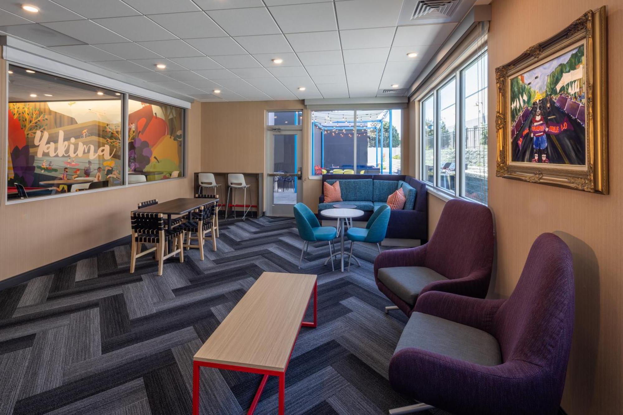 Tru By Hilton Yakima Airport Hotell Exteriör bild